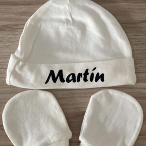 GORRO Y MANOPLAS